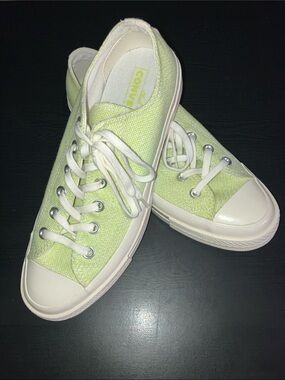 Converse Low Top Sneakers in Light Lime and White
